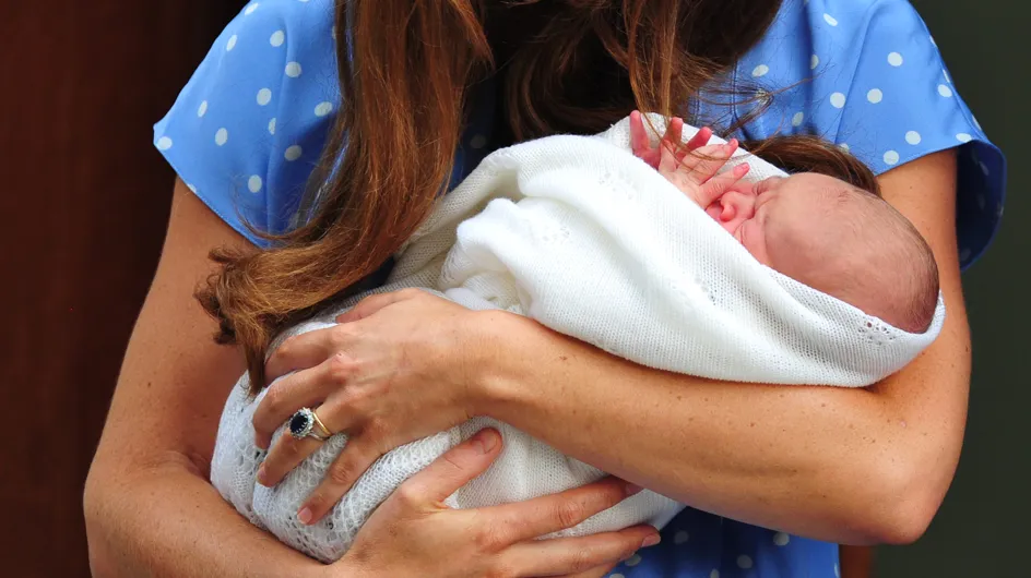 Royal Baby : Les premières photos du bébé de Kate et William