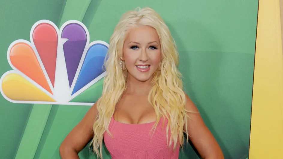 Christina Aguilera : Ultra mince en mini-robe rose bonbon (photo)