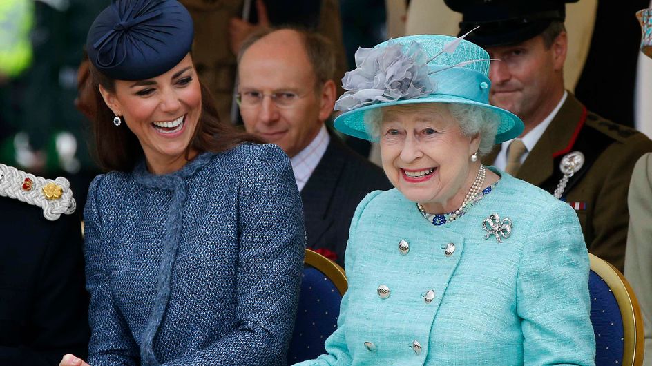 Kate Middleton Le Somptueux Cadeau De La Reine Elisabeth