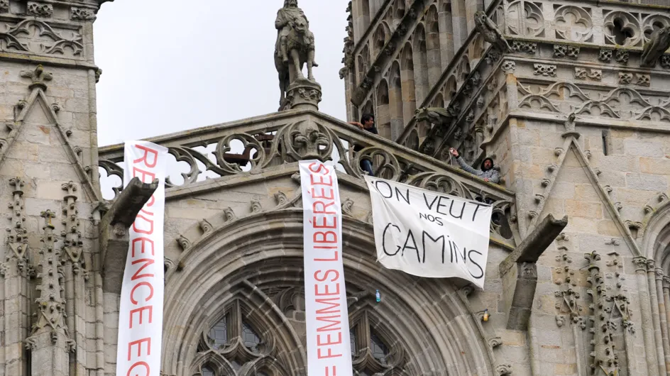 Garde d’enfants : Sept parents s’insurgent du haut de la cathédrale de Quimper