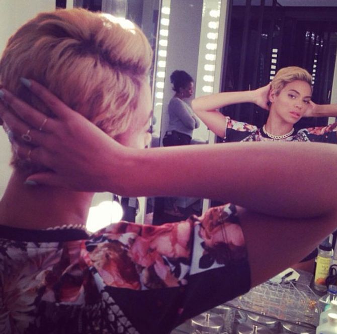 Beyoncé con su nuevo corte de pelo pixie
