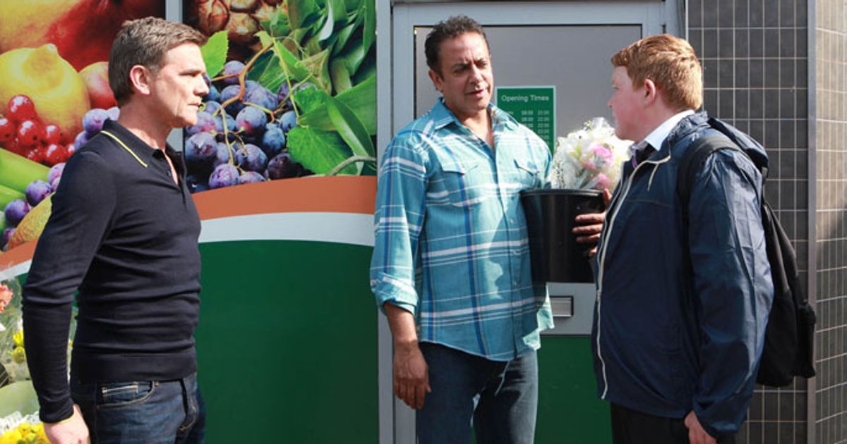 Coronation Street 04/09 - Craig runs away