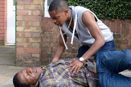 Dexter doesn't know how to help his dad