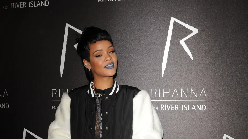 Doit-on adopter le lipstick bleu de Rihanna ?