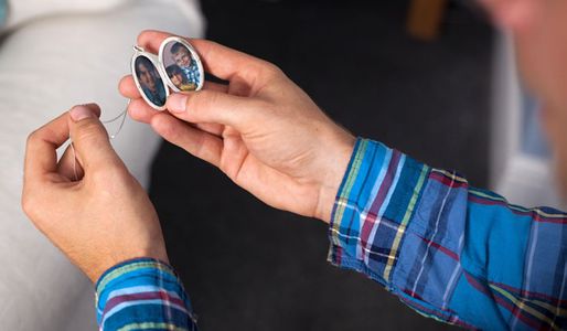 Will took Anna's locket as a token