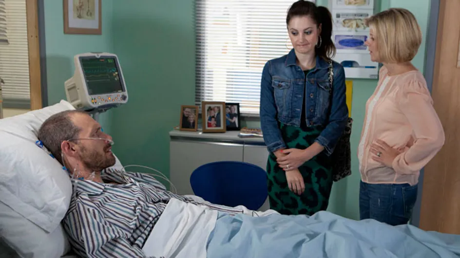 Coronation Street 02/10 - David's at breaking point as Kylie visits Nick