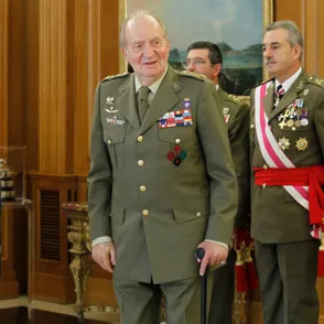 El Rey Don Juan Carlos volverá a ser operado de la cadera
