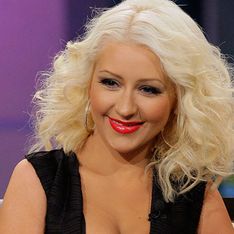Christina Aguilera looks slimmer than ever on Tonight Show
