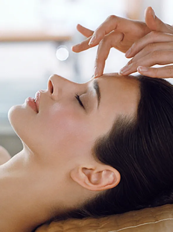 Elemis Pro-Intense Facial: Say goodbye to the sag