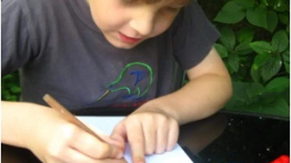 Insolite : Un petit garçon décide d'écrire au monde entier