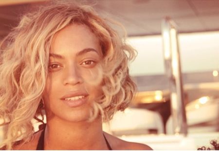 Beyoncé : Elle mobilise ses fans contre le cancer du sein