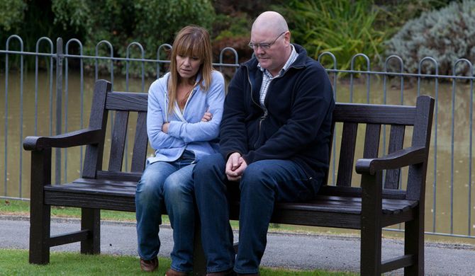 Paddy tries to come clean to Rhona