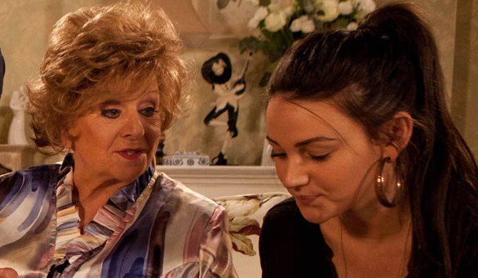 Rita talks to Tracey about her feud with Tina