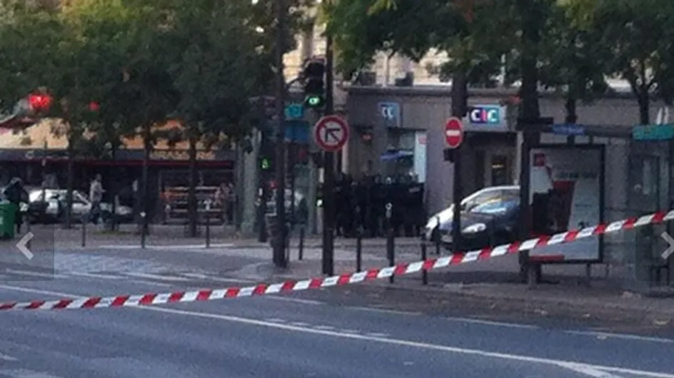 Prise d'otage dans une banque à Paris, deux personnes libérées