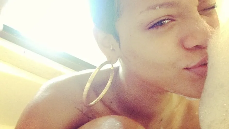Rihanna : Elle nous invite nue dans son bain (photos)