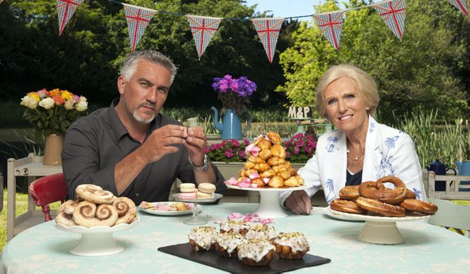 Paul Hollywood and Mary Berry