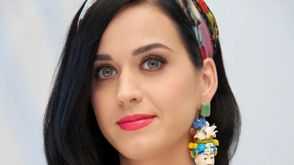 Katy Perry : 29 ans et des looks toujours aussi bizarres (Photos)
