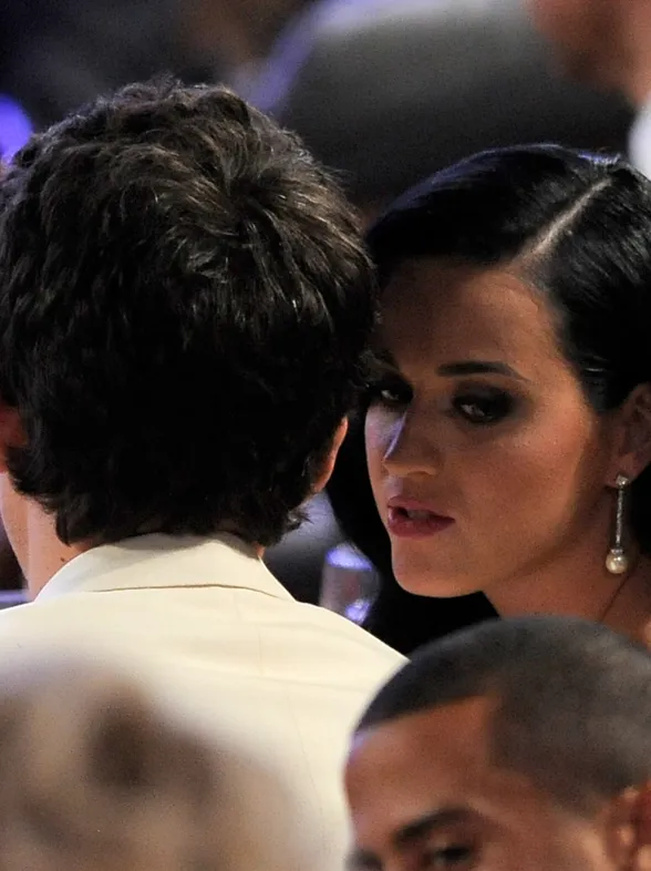 Katy Perry desvela su correspondencia íntima con John Mayer