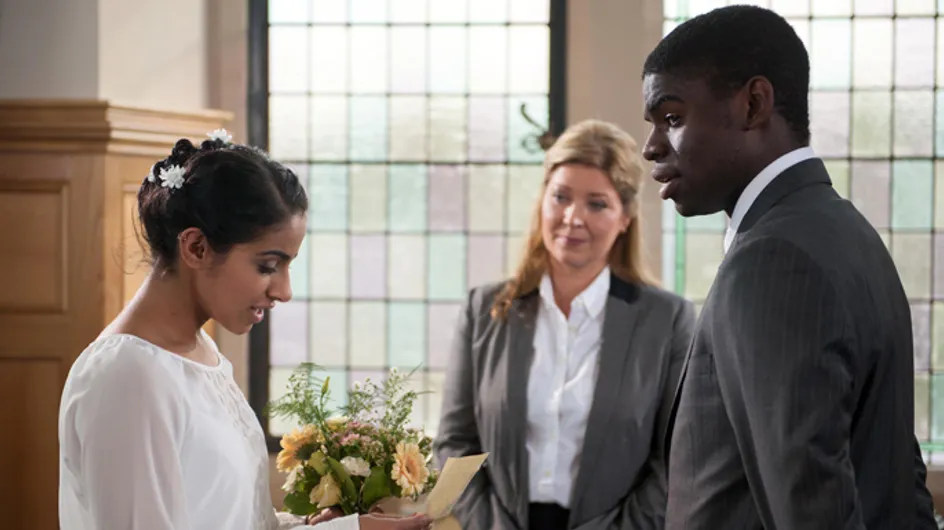 Hollyoaks 14/11 – Phoebe and Vincent get married