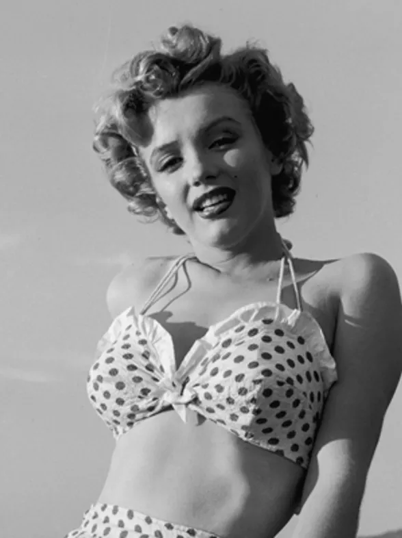 Watch: The new Marilyn Monroe Chanel No.5 advert