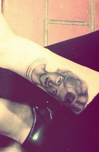 Miley Cyrus' neues Tattoo