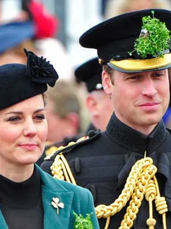 Kate Middleton and Prince William shock London commuters