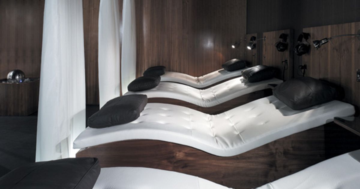 The ultimate aromatherapy massage Aromatherapy Associates at K Spa in
