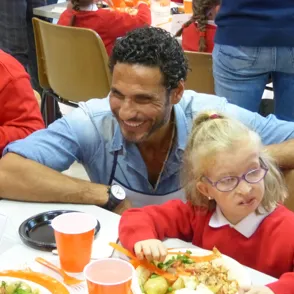 Showfood organiza un taller gastronómico solidario de la mano de Luis Arévalo y Óscar Higares