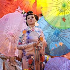 Katy Perry embroiled in racism row after controversial Japanese-inspired performance