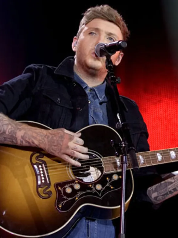 Fans have a mixed reaction to James Arthur’s apology on the X Factor