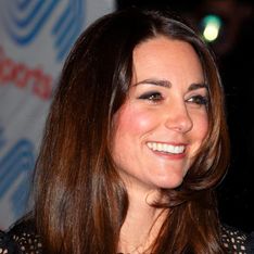Kate Middleton dyes hair a glossy dark brown for winter