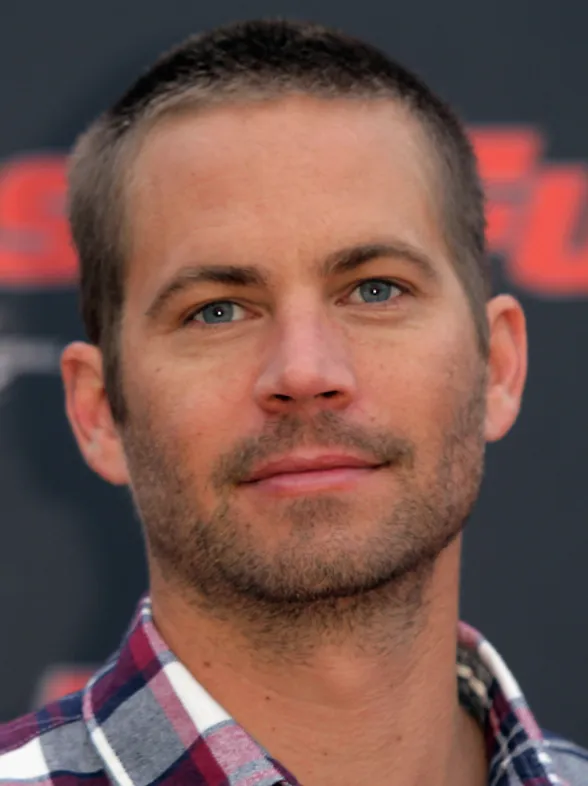 Fast and Furious star Paul Walker dies in car crash