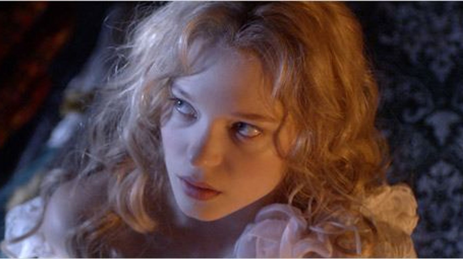 Lea Seydoux La Belle La Bete Léa Seydoux et Vincent Cassel : La bande-annonce de la Belle et la Bête