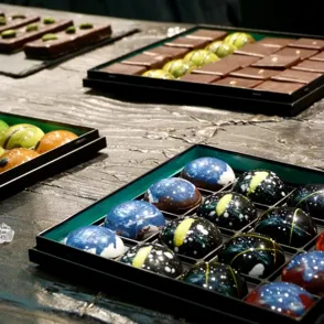 Aan tafel: lekkere geschenken voor fijnproevers