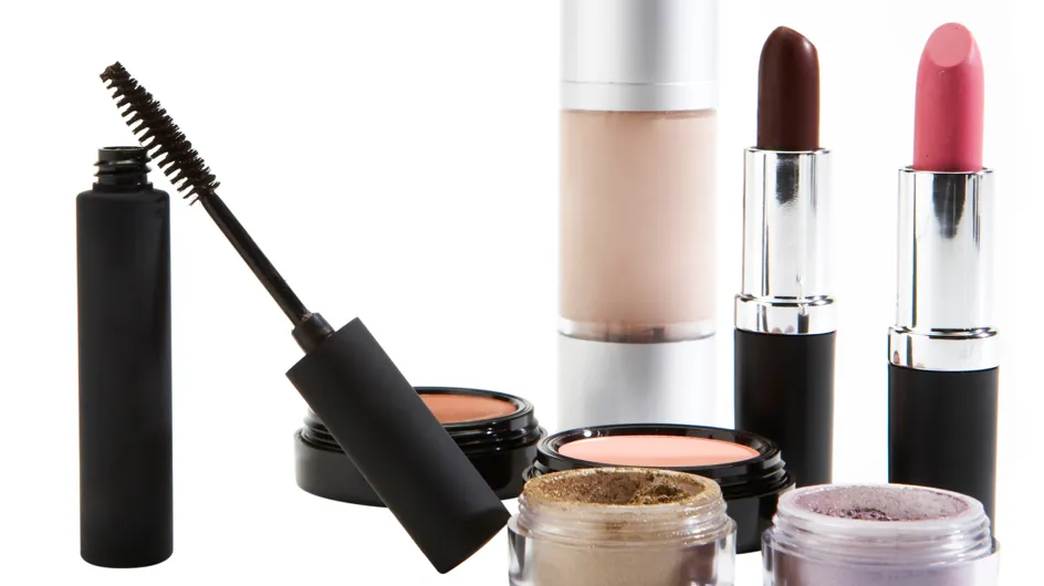Beauté : Combien dépense-t-on, en moyenne, pour du maquillage ?
