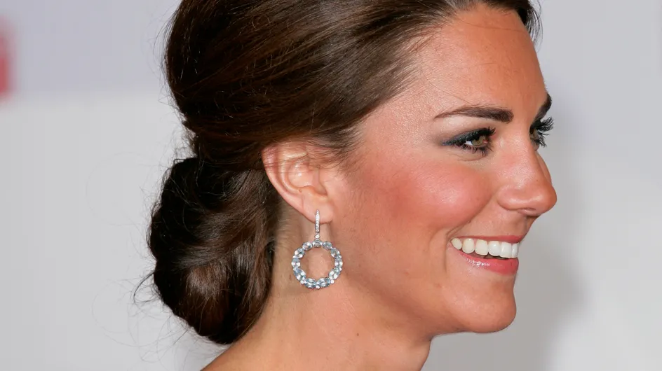 Kate Middleton : Comment réaliser son chignon sophistiqué ? (Tutoriel)