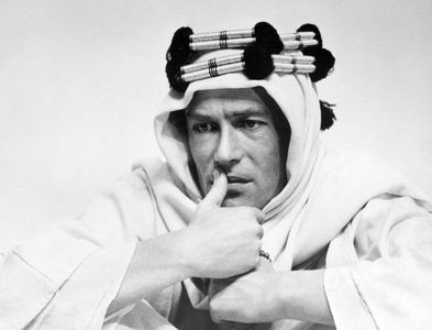 El actor interpretando a Lawrence de Arabia.