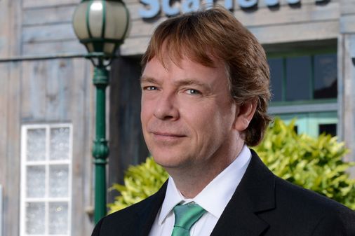 Ian Beale goes missing