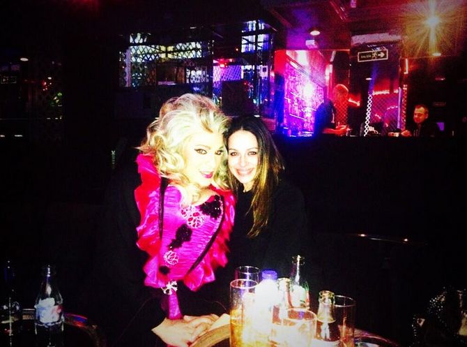 Eva González con Nacha La Macha