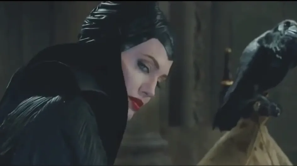Angelina Jolie : Effrayante dans le nouveau teaser de Maléfique (vidéo)