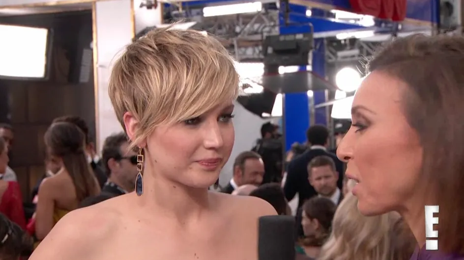 Jennifer Lawrence aux SAG Awards : Elle compare ses aisselles à un vagin (vidéo)