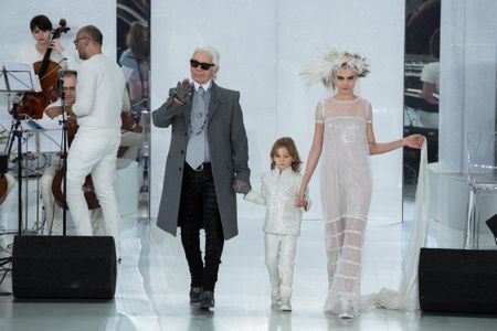 Karl Lagerfeld, Hudson Kroenig & Cara Delevingne