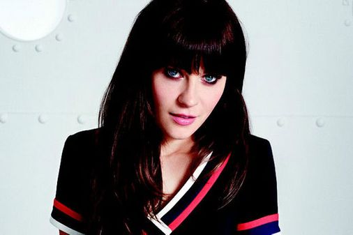 Femeninos y con un toque de inocencia, así son los vestido de Zoooey Deschanel para Tommy Hilfiger