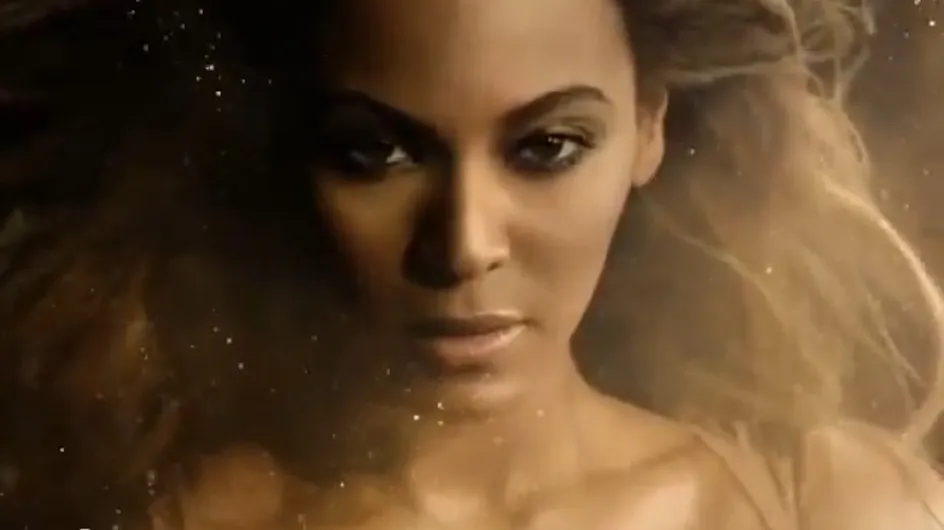 Beyoncé nous en met plein la vue pour son parfum Rise (Vidéo)