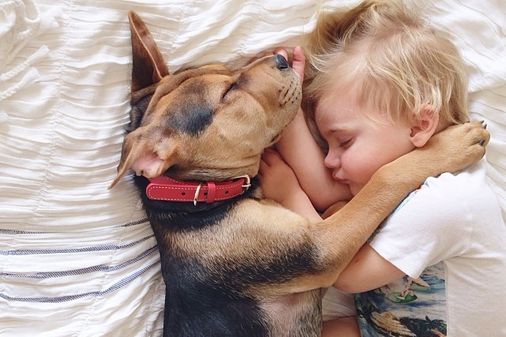 Durmiendo juntos en la cama