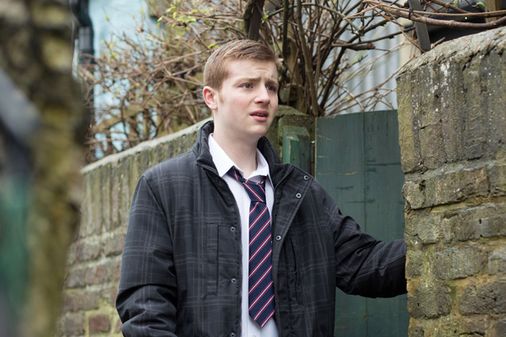 Liam tries to get help for Cindy