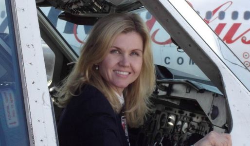 Una de las mujeres piloto de FedEx