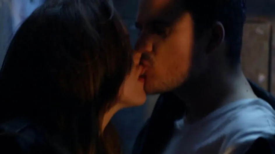 Dani Martín y Blanca Suárez se comen a besos en "Emocional"