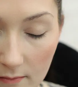 Maquillaje de ojos ahumados: ¿cómo hacerlo en casa?