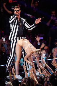 Robin Thicke and Miley Cyrus